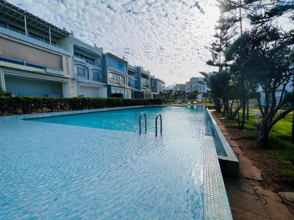 Melrose Beαch Aρραrt Pοοl Vieω Lägenhet Casablanca Exteriör bild